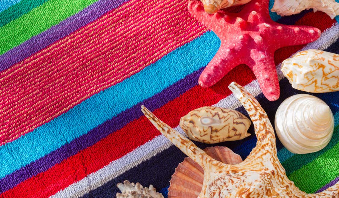10 Beach Towel Brands for Your Summer!